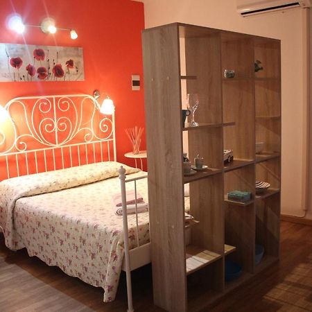 Willa La Piccola Casa Di Angela Syrakuzy Zewnętrze zdjęcie